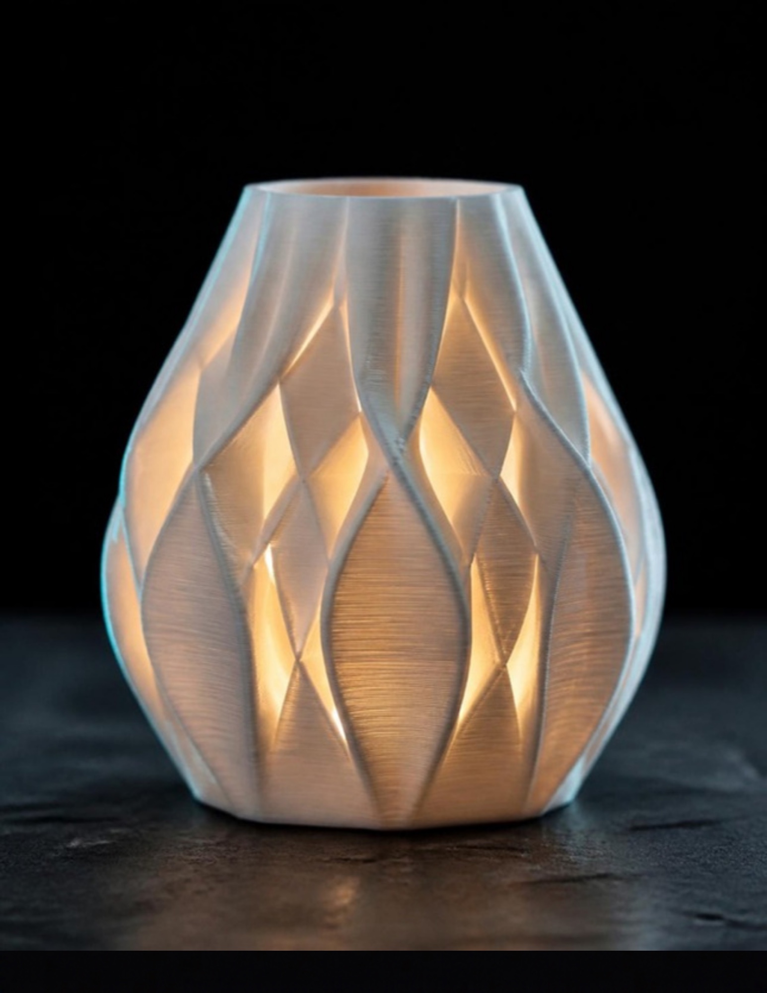 LUMEN ルーメン